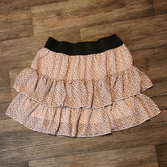 Deb Dresses & Skirts - Deb Knee-Length Floral Skirt - Size 1XL